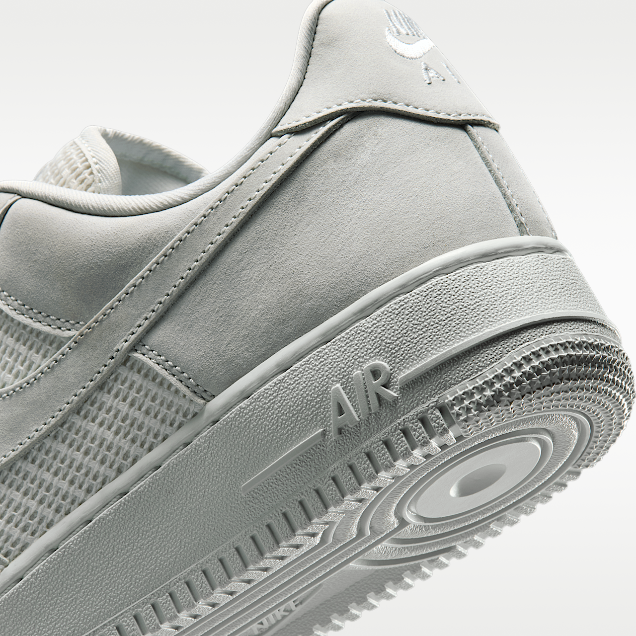 Air Force 1 '07 LV8 Men's Shoes