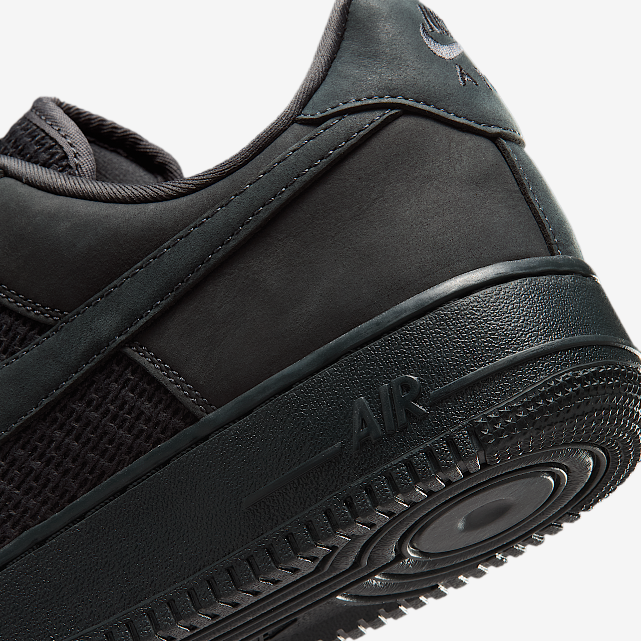 Air Force 1 '07 LV8 Men's Shoes