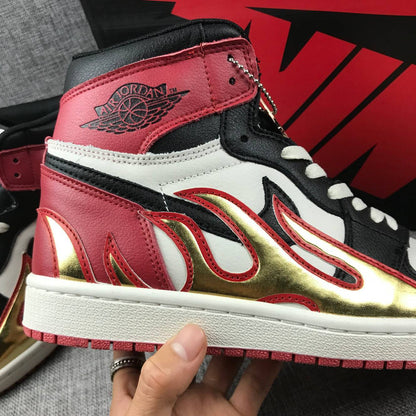 Air Jordan 1 Fire Bred Black Toe Limited AJ1