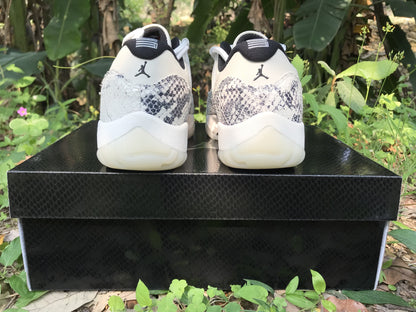 Air Jordan 11 Low Custom XI Light Bone University AJ11