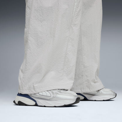 Fade Sneakers