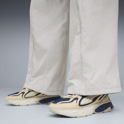 Fade Sneakers