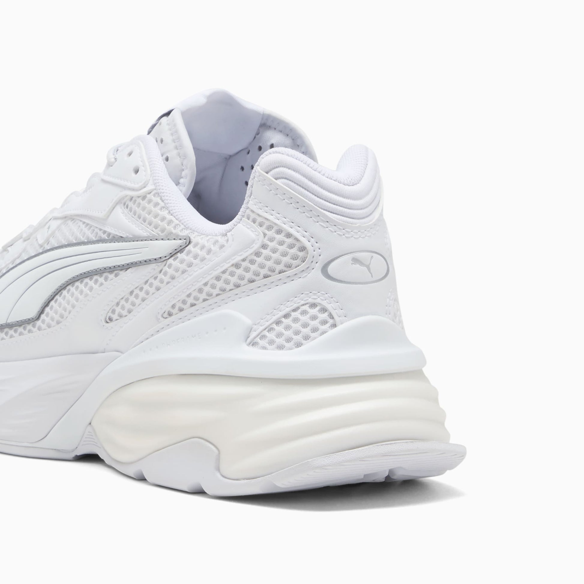 Fade Sneakers