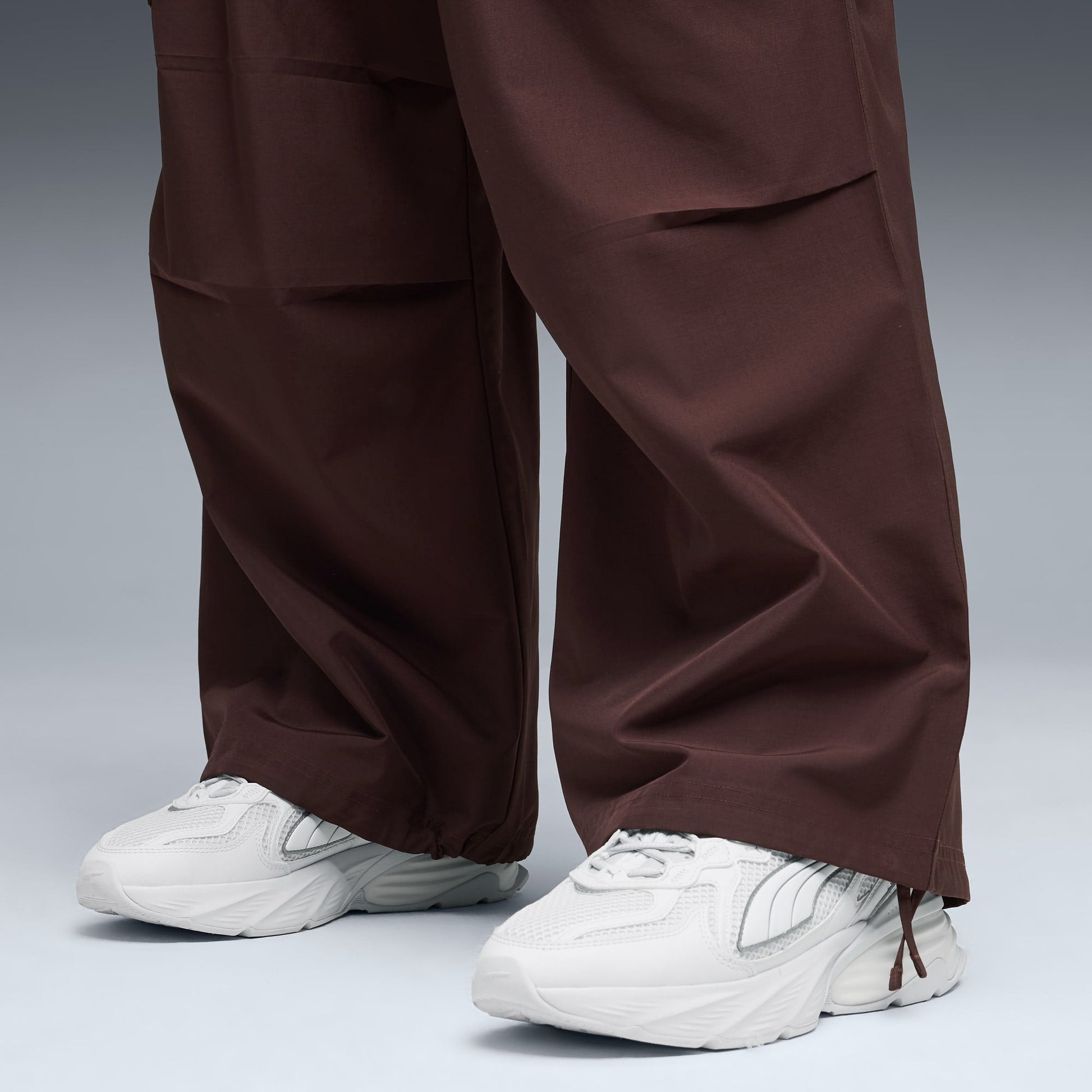 Fade Sneakers
