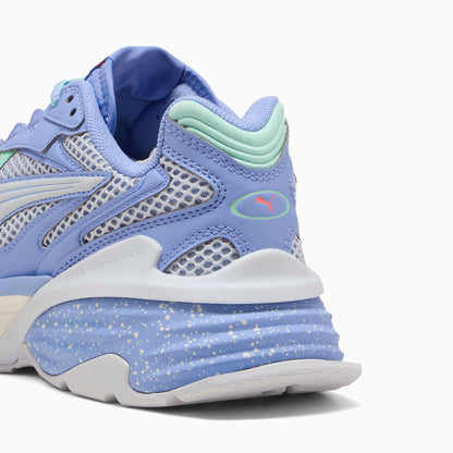 Fade Sneakers
