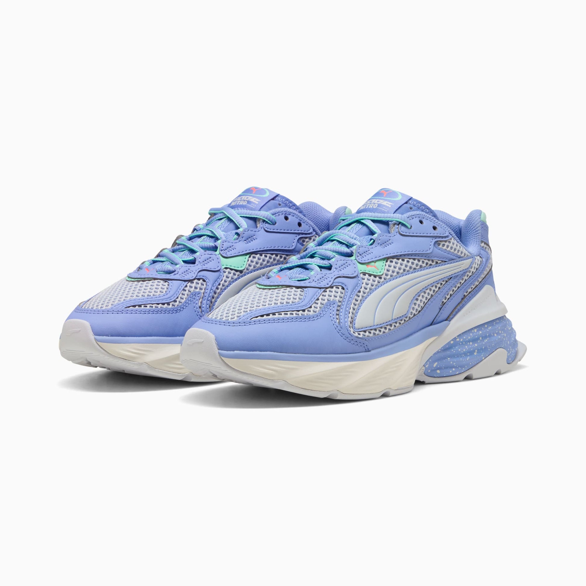 Fade Sneakers