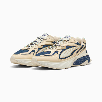 Fade Sneakers