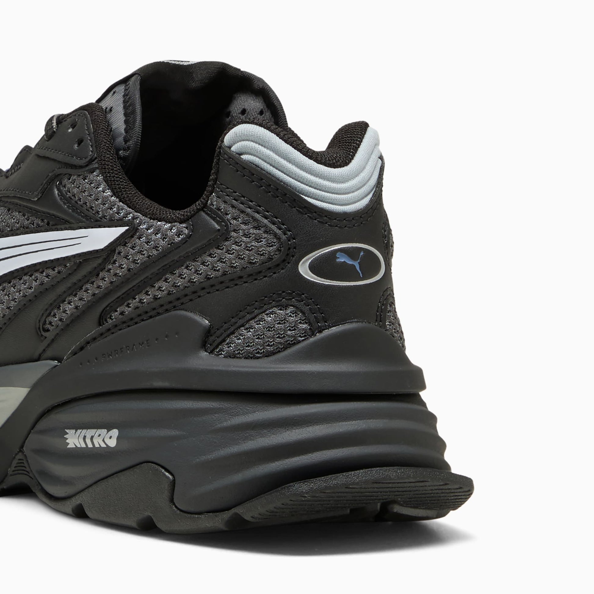 Fade Sneakers