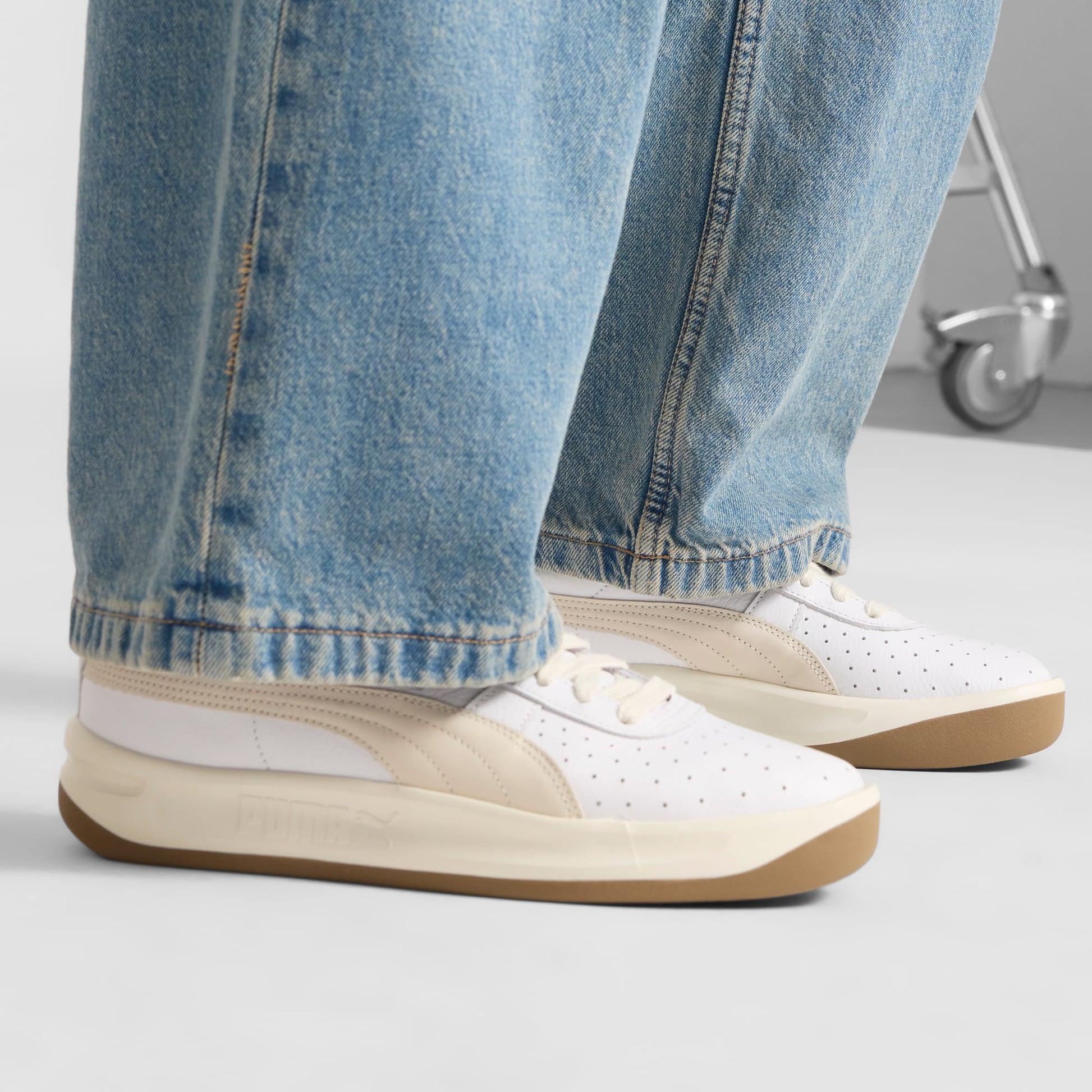GV Special Base Sneakers