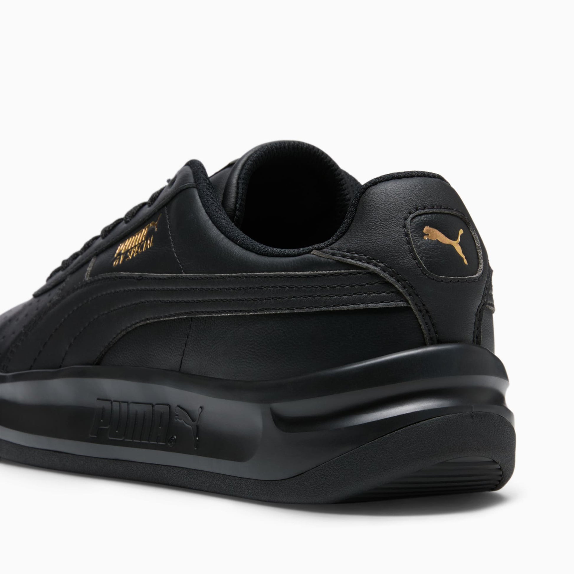 GV Special Sneakers