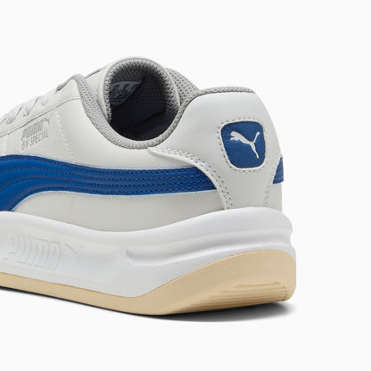 GV Special Sneakers