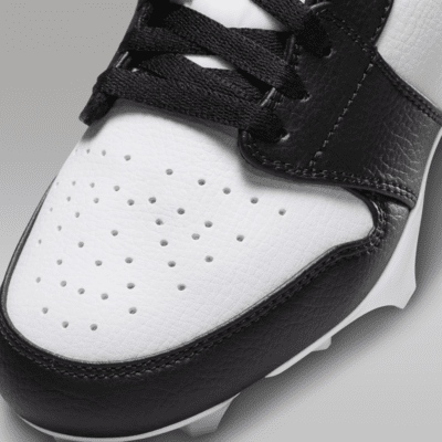 1 Low TD Men's Football Cleat