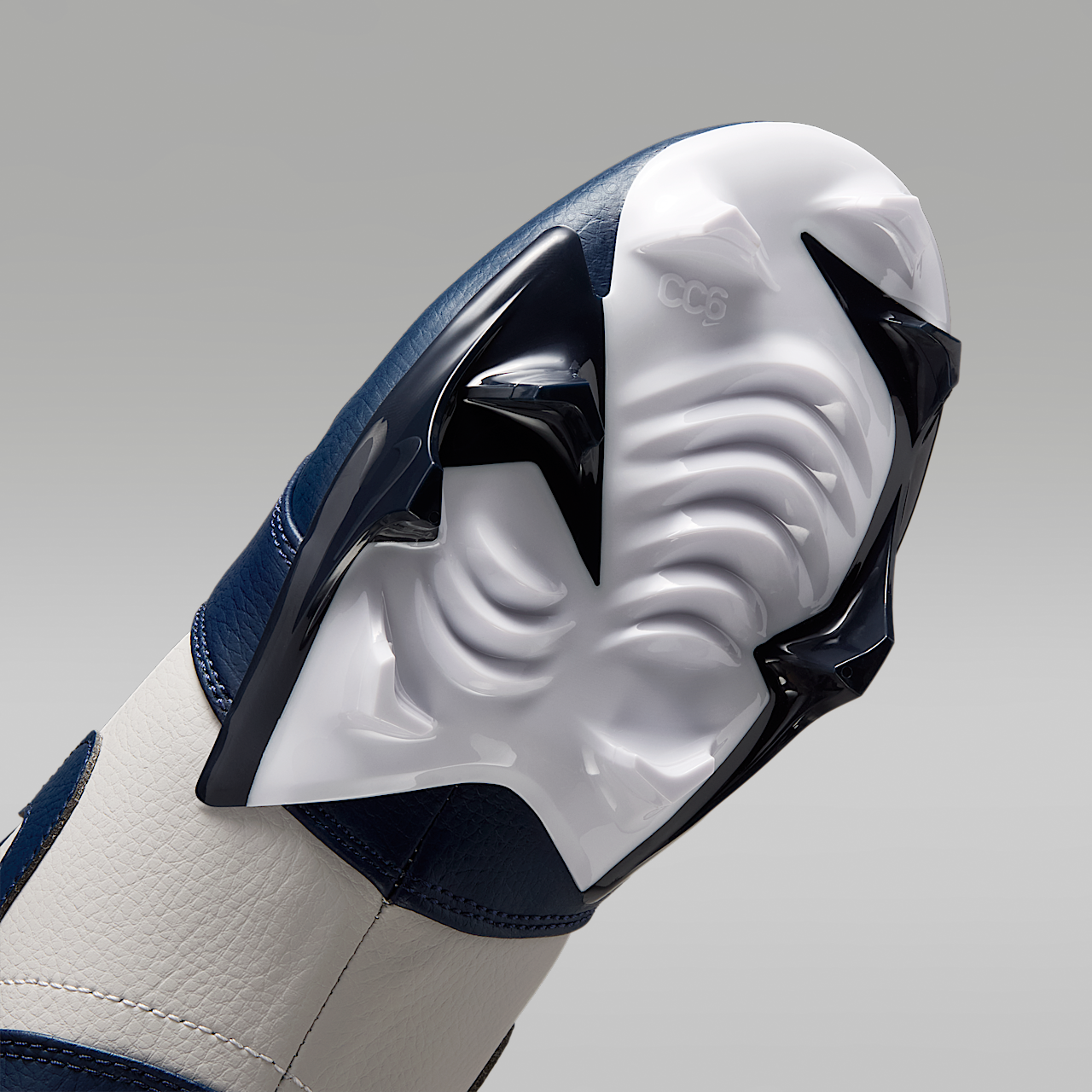 1 Low TD Men's Football Cleat