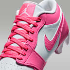 1 Low TD Men's Football Cleat