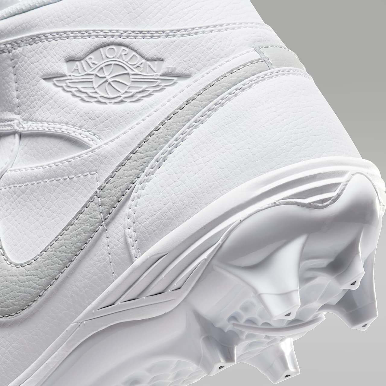 1 Mid TD Men's Football Cleat