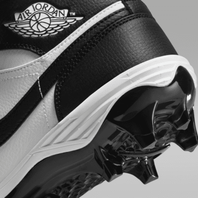 1 Mid TD Men's Football Cleat