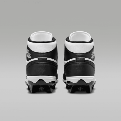 1 Mid TD Men's Football Cleat