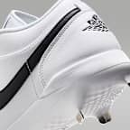 1 Retro Low Metal Baseball Cleats