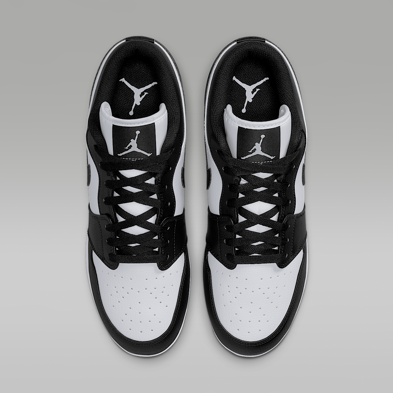 1 Retro MCS Low Men's Baseball Cleats