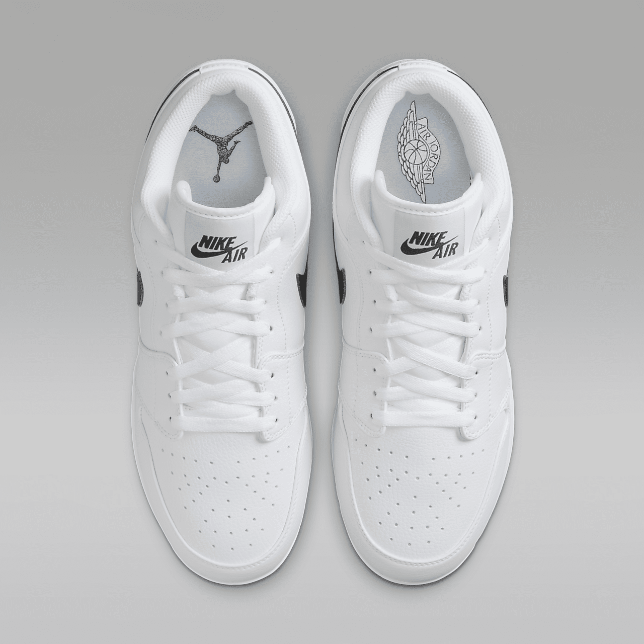 1 Retro MCS Low Men's Baseball Cleats