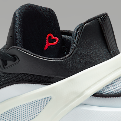 Luka 5 Basketball Shoes