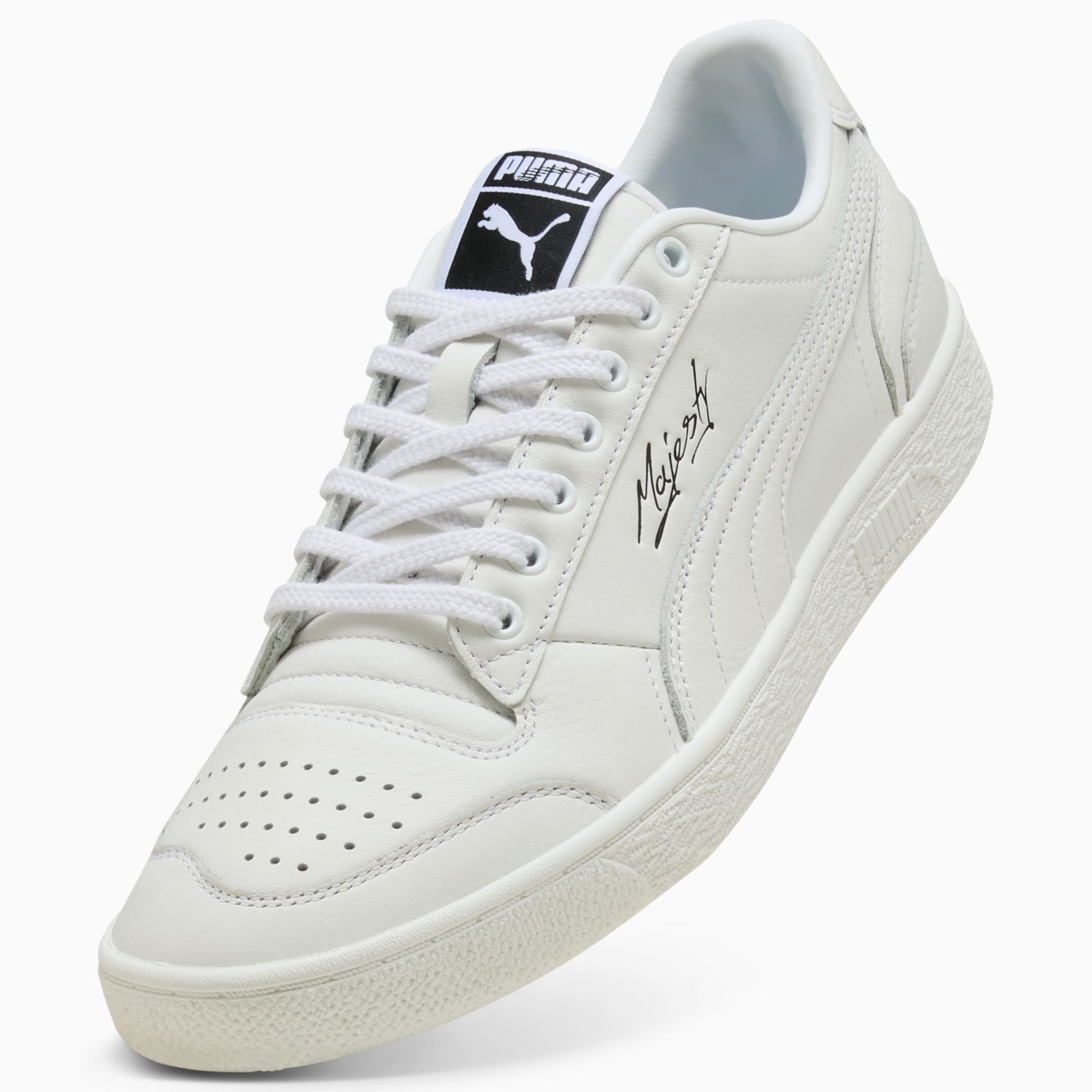 Majesty Sneakers
