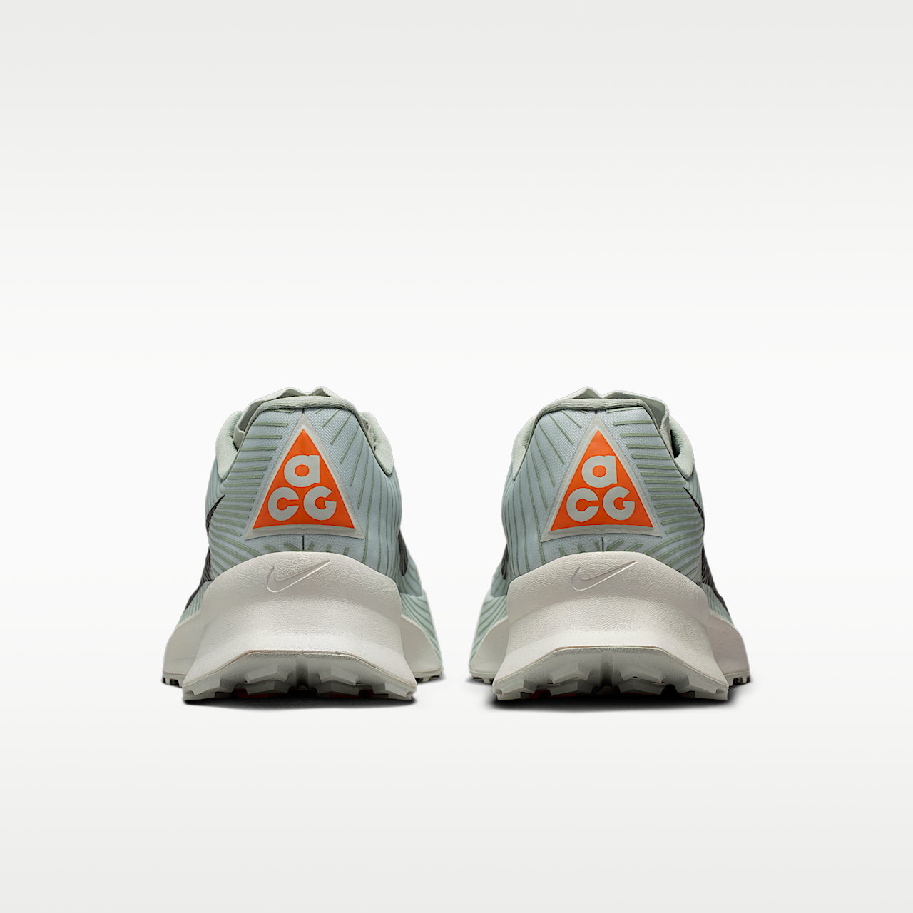 ACG Ultrafly Trail Trail Racing Shoes