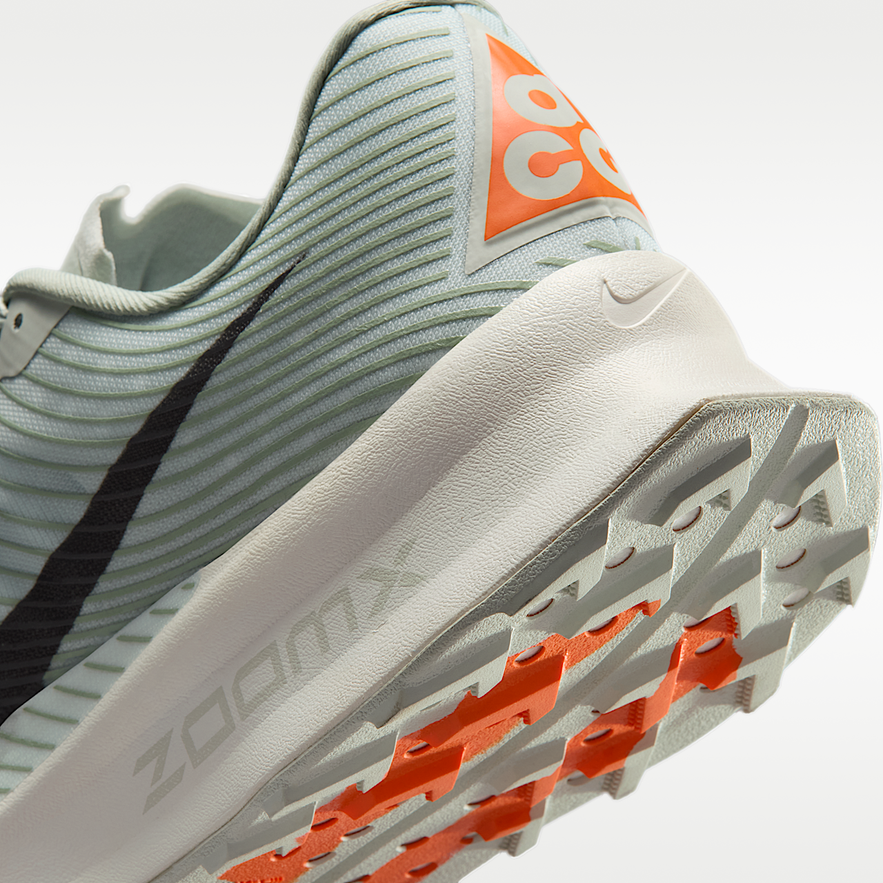ACG Ultrafly Trail Trail Racing Shoes