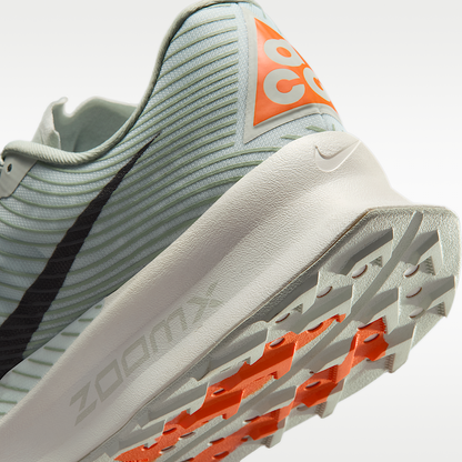 ACG Ultrafly Trail Trail Racing Shoes