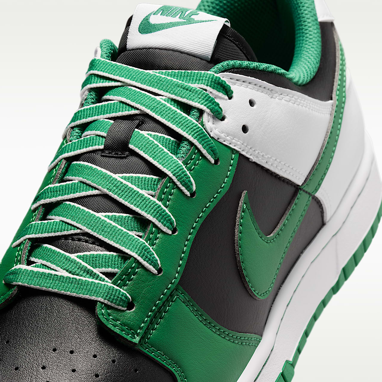 Dunk Low Retro Men's Shoes