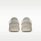 Dunk Low Retro SE