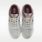 Dunk Low Retro SE