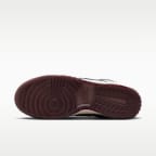 Dunk Low Retro SE