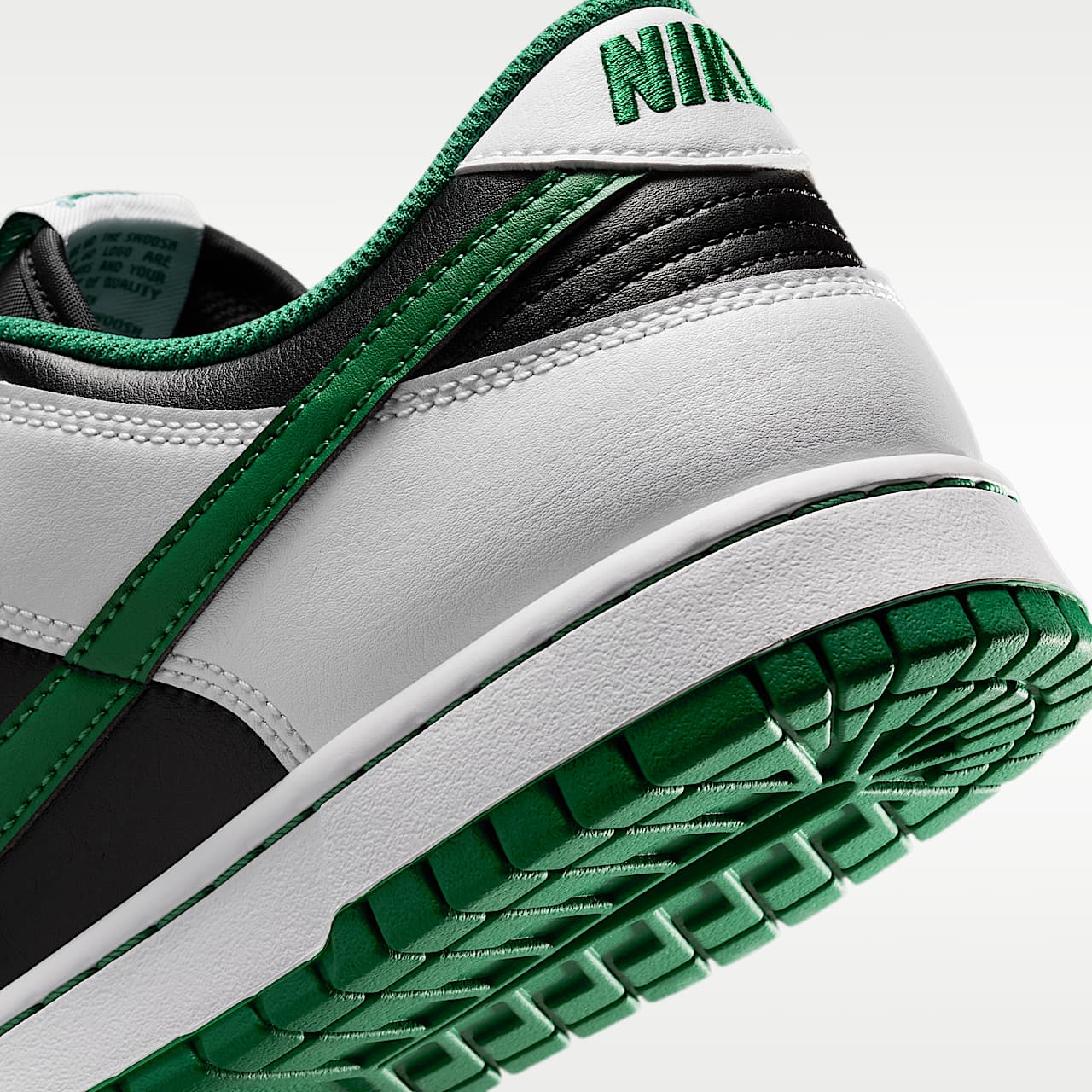 Dunk Low Retro Men's Shoes