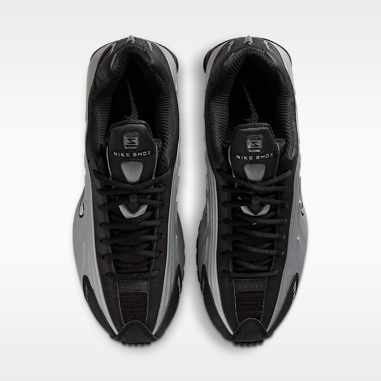 Shox R4