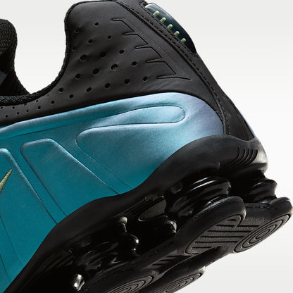 Shox R4 Men's Shoes