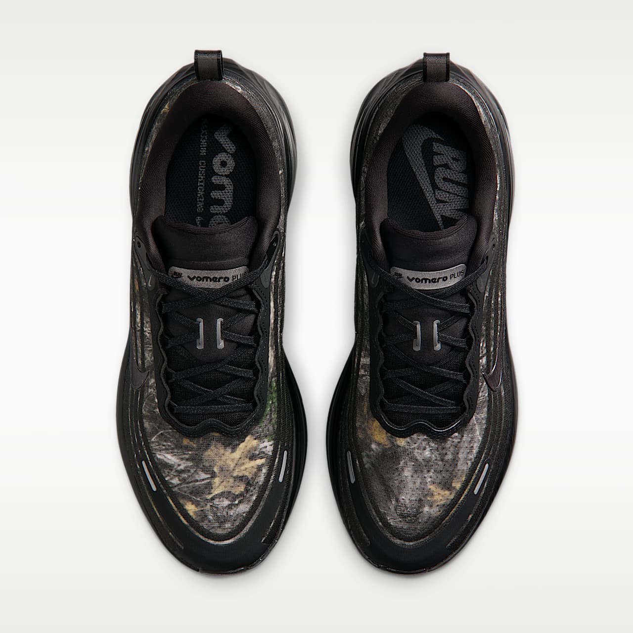 Vomero Plus Men's RealtreeÂ® Road Running Shoes