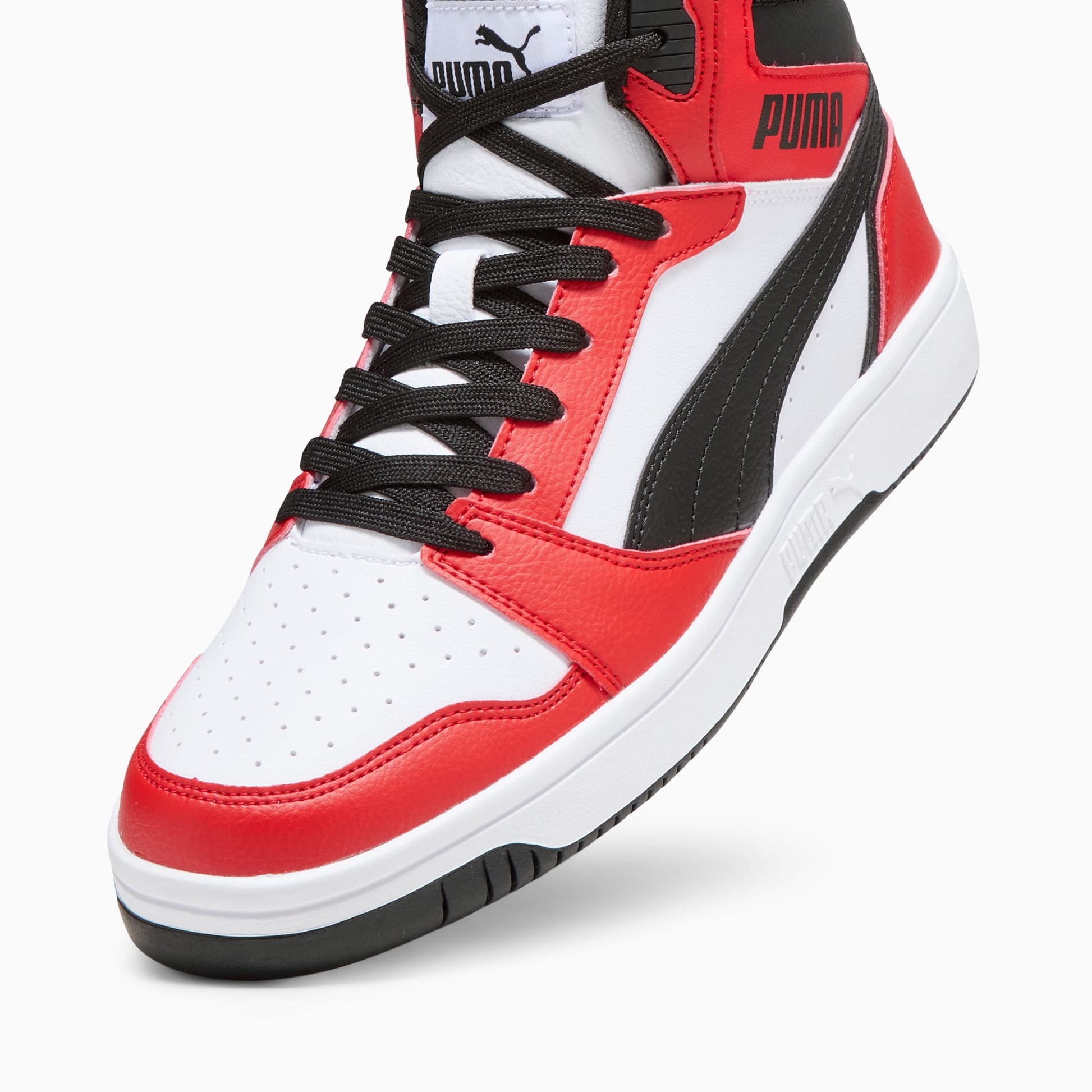Rebound V6 Men's Mid Top Sneakers