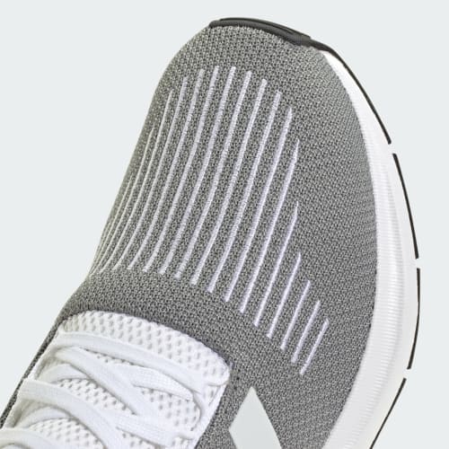 Swift Run 1.0 Shoes