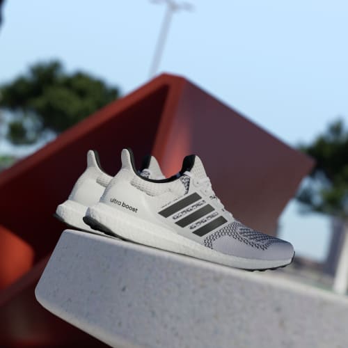 ULTRABOOST 1.0 SHOES