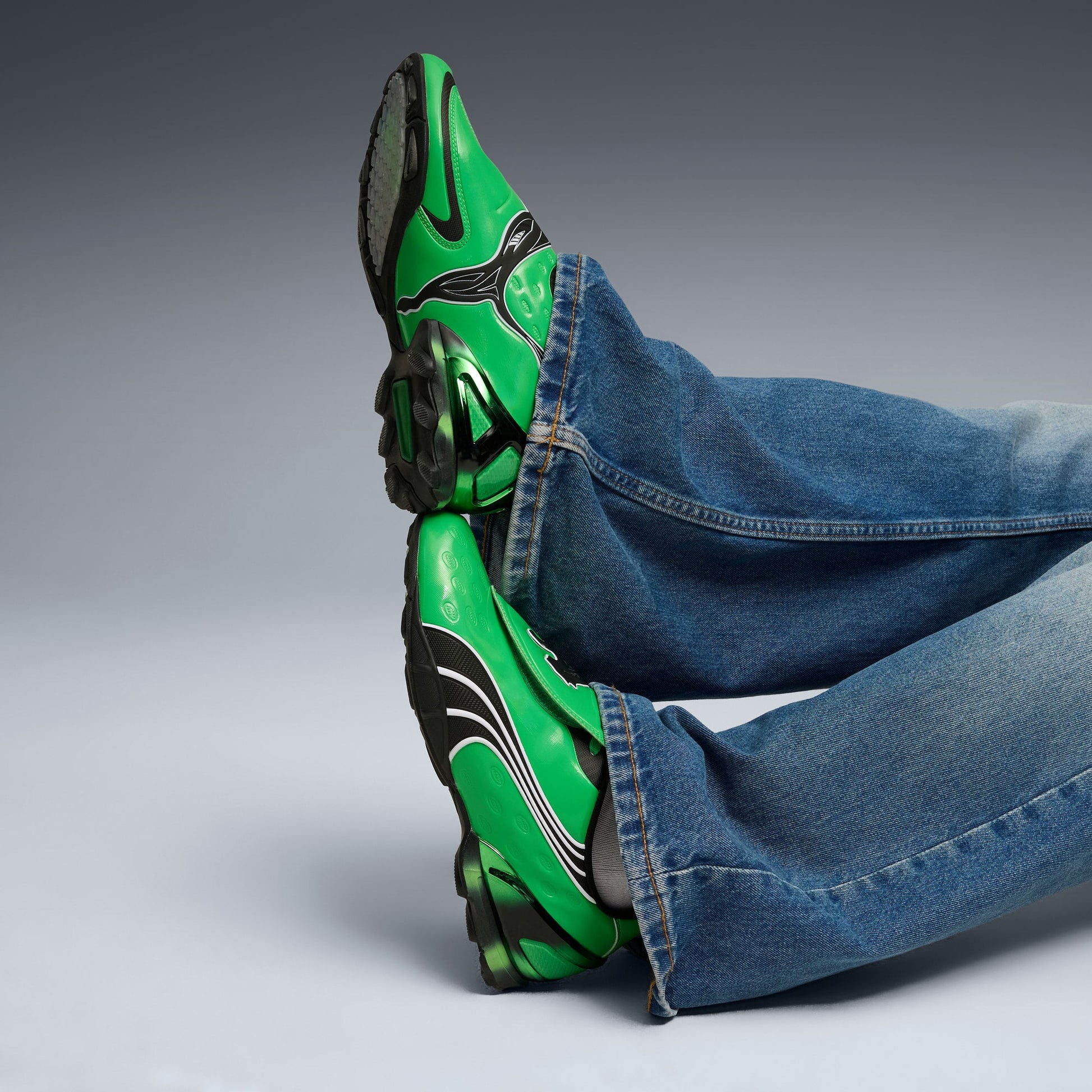 VS-1 Contact Men's Sneakers