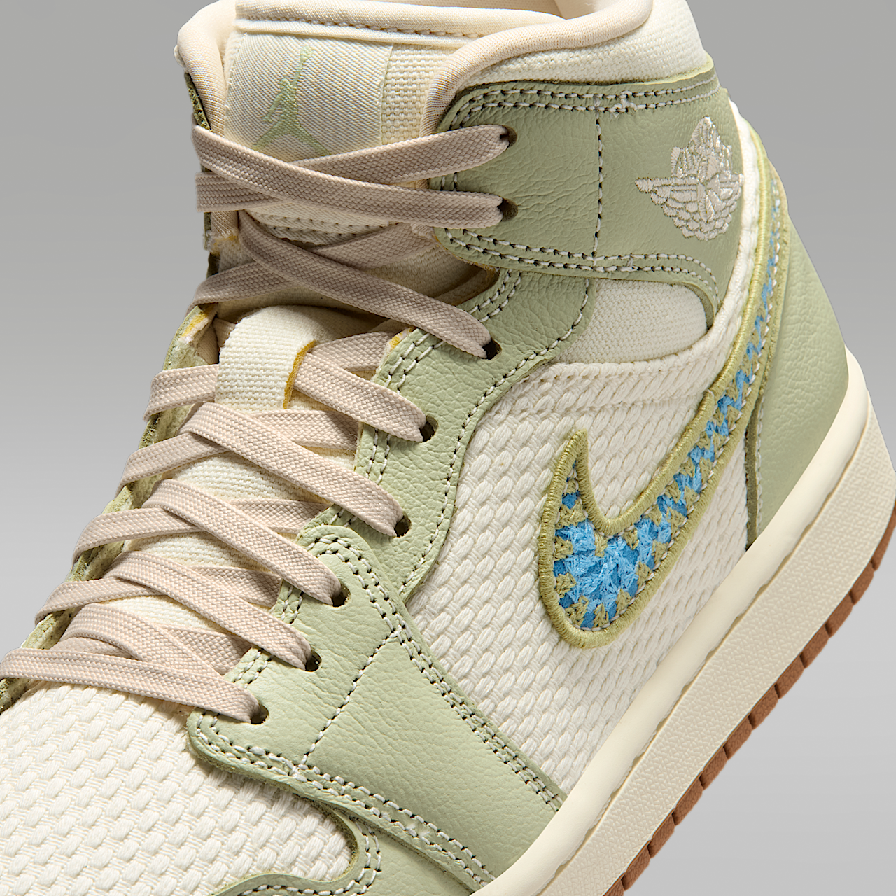 Air Jordan 1 Mid SE Women's Shoes