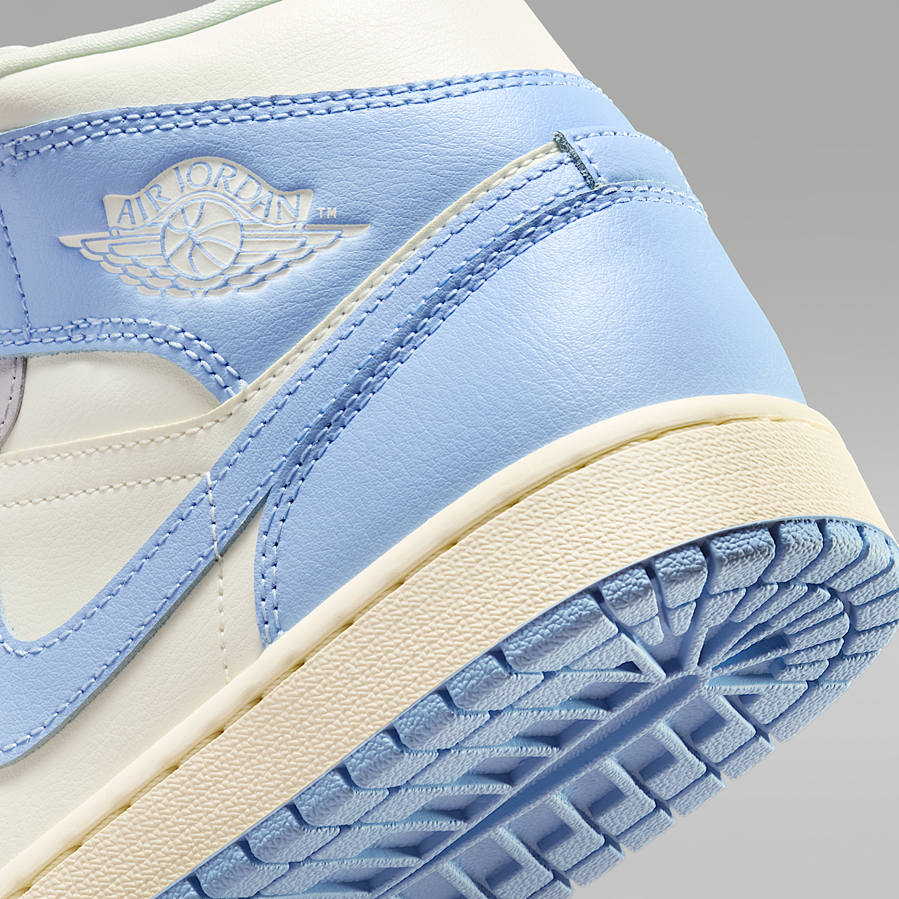 Air 1 Mid Women's Shoes