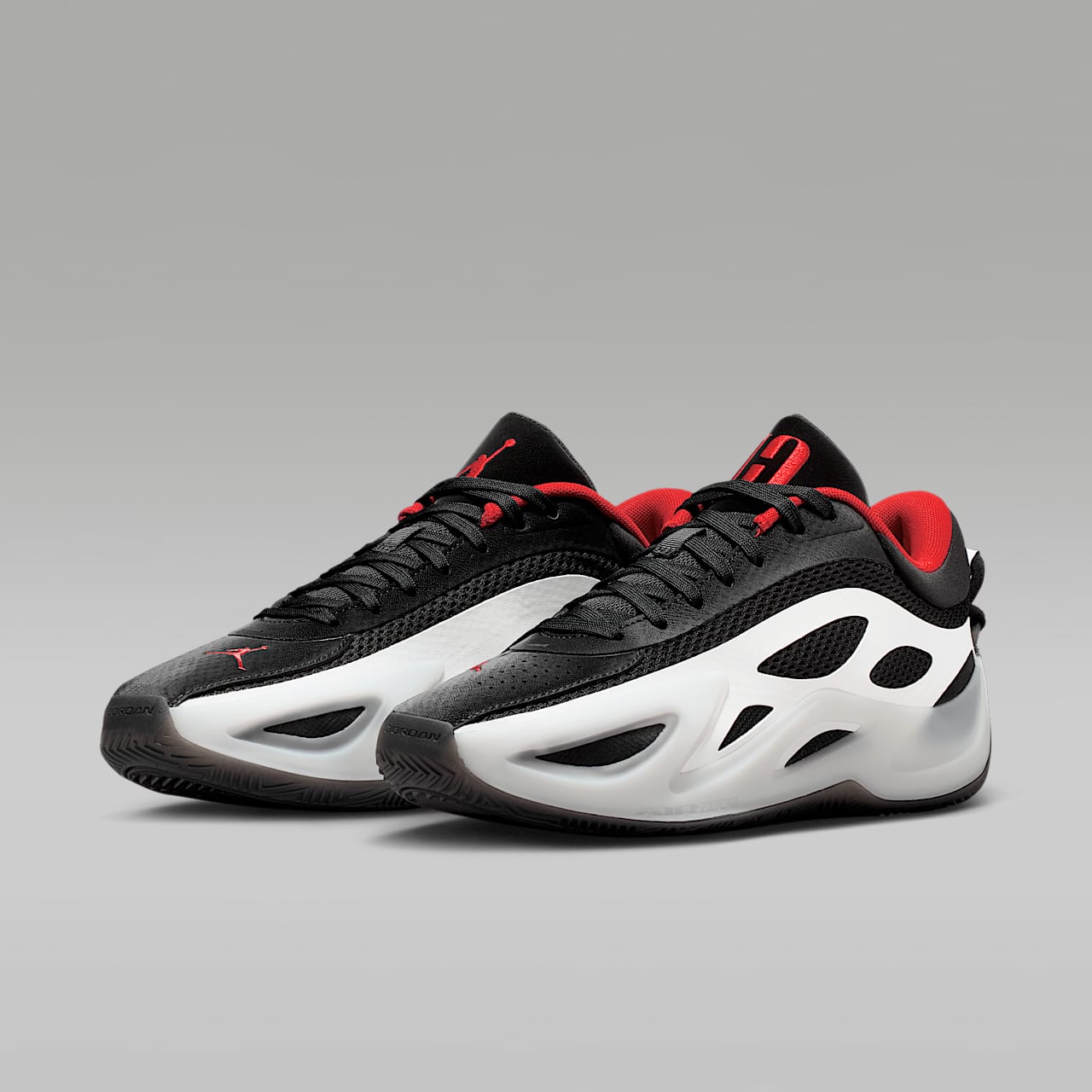 Heir Series 2 "Bloodline" Basketball Shoes