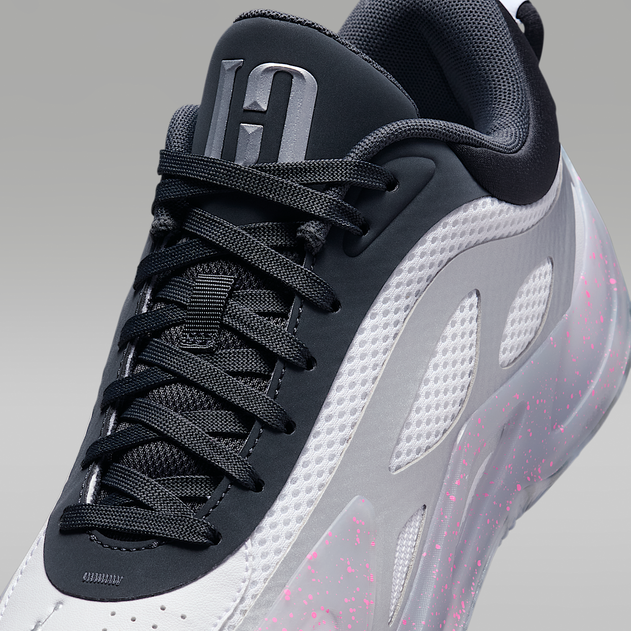 Heir Series 2 "Victory Dance" Basketball Shoes