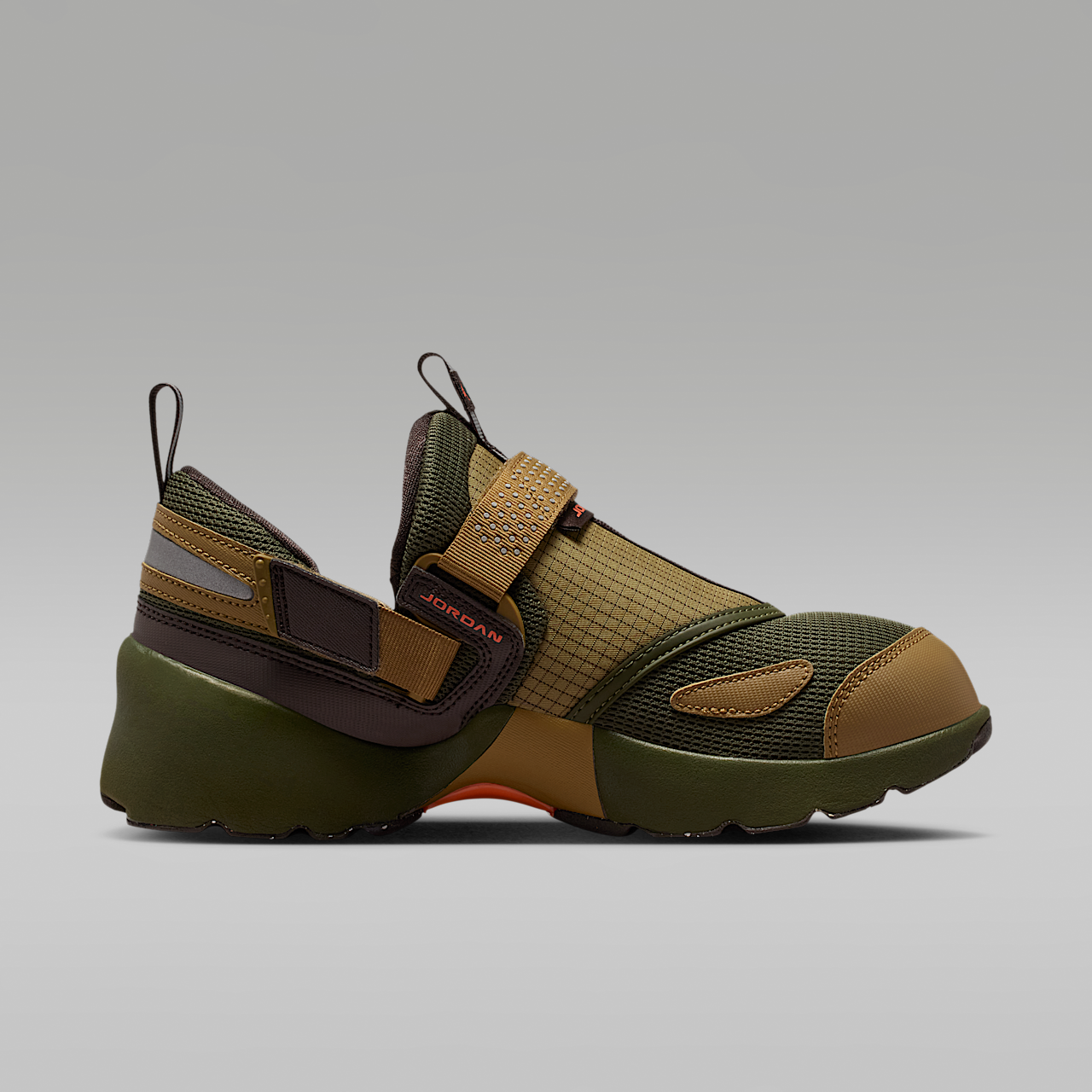 Trunner LX Women's Shoes