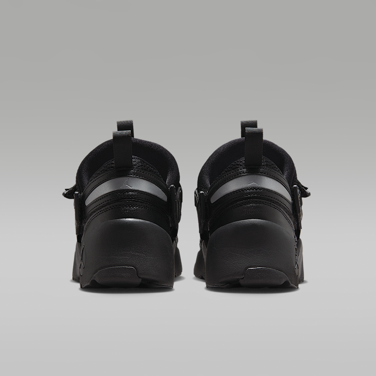 Trunner LX Women's Shoes
