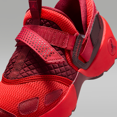 Trunner LX Women's Shoes
