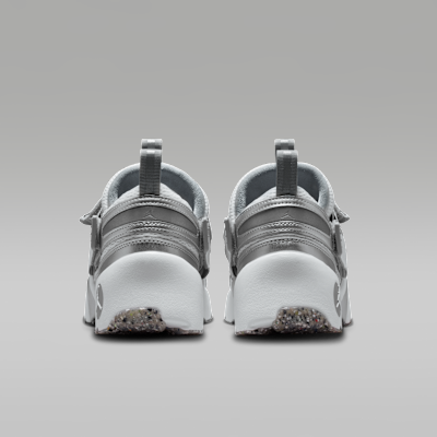 Trunner LX Women's Shoes