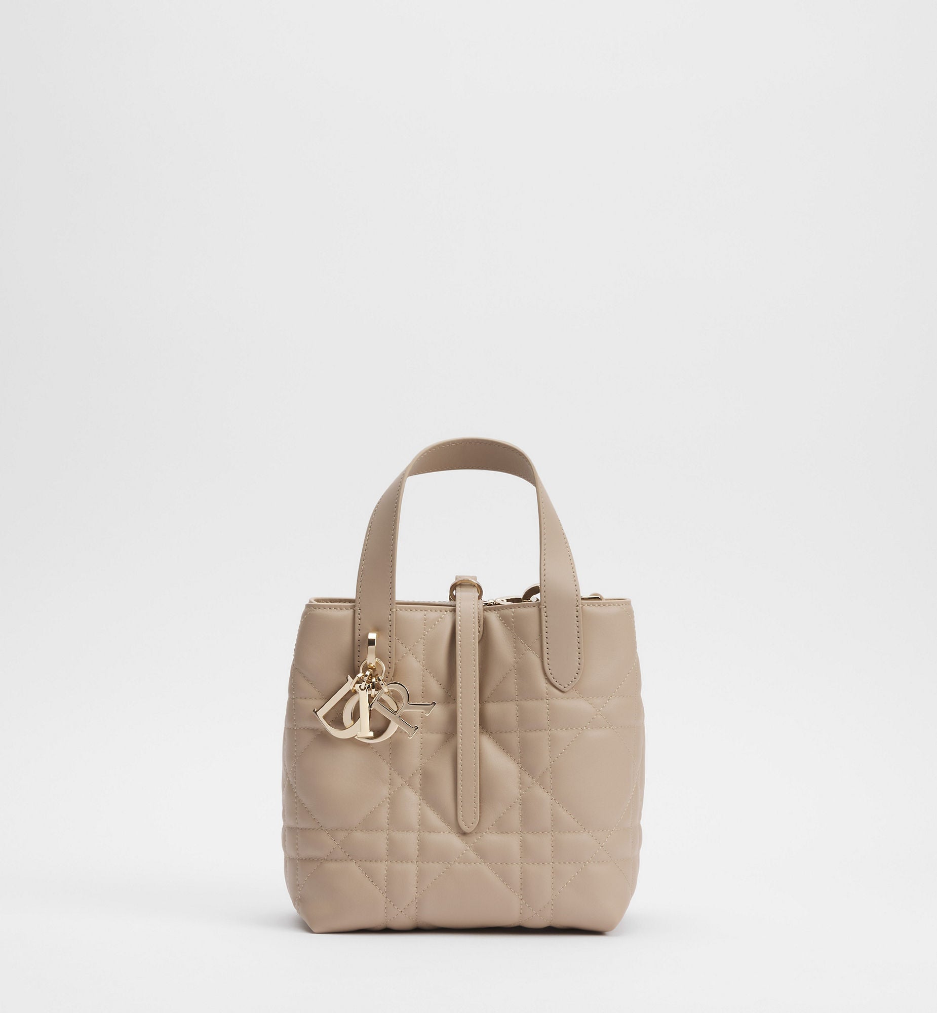 Women's Small Toujours Vertical Tote Bag With Powder Beige Macrocannage Calfskin And Strap